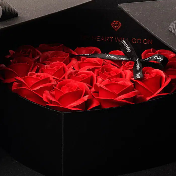 Amorlune Seifenrosen Geschenkbox with colorful rose-shaped soaps in an elegant packaging.