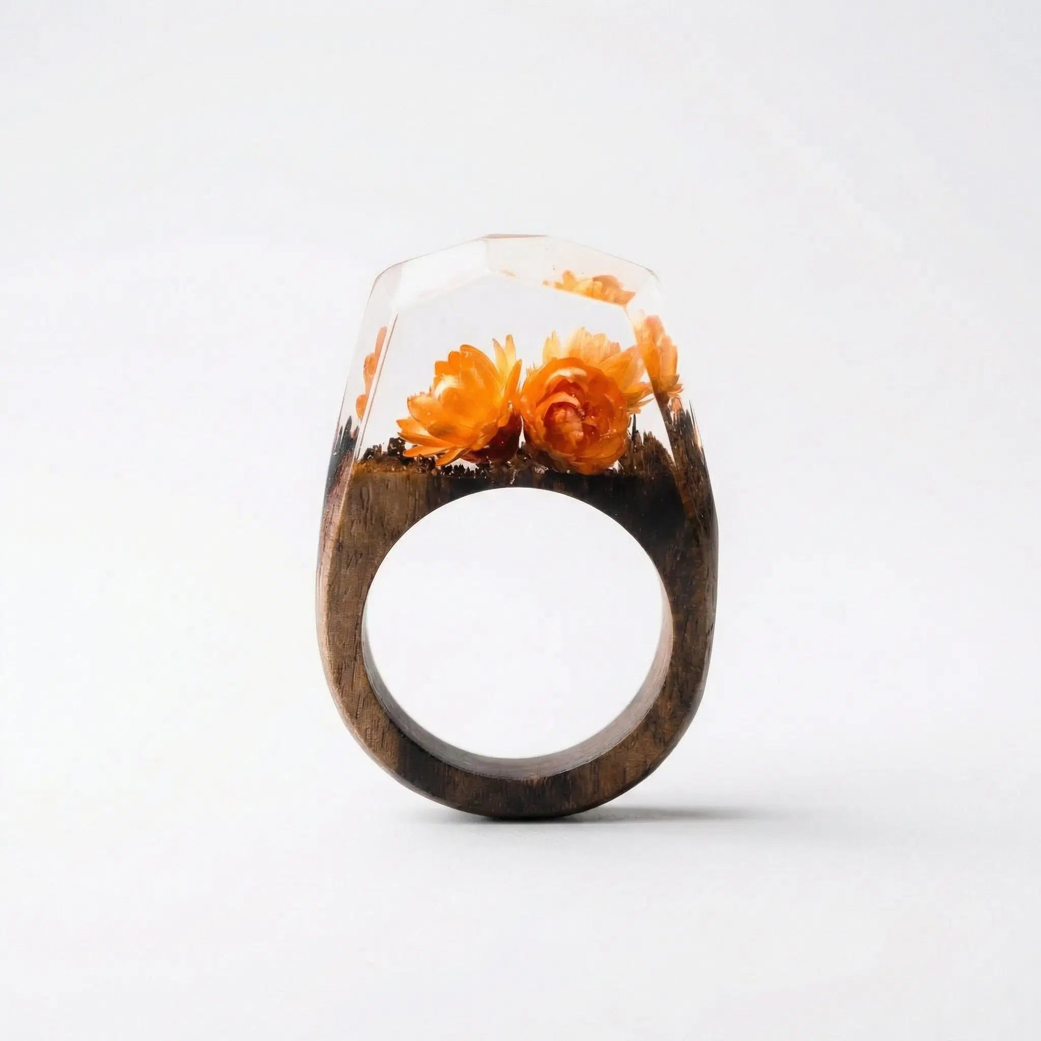 Timeless Ring – Handgefertigter Holzring mit Resin & floraler Eleganz - 96 Varianten - Unisex - Amorlune