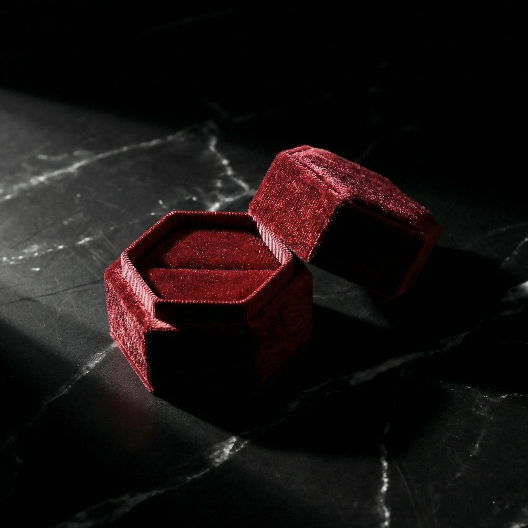 Edle Schmuckschatulle & Geschenkbox für Anträge