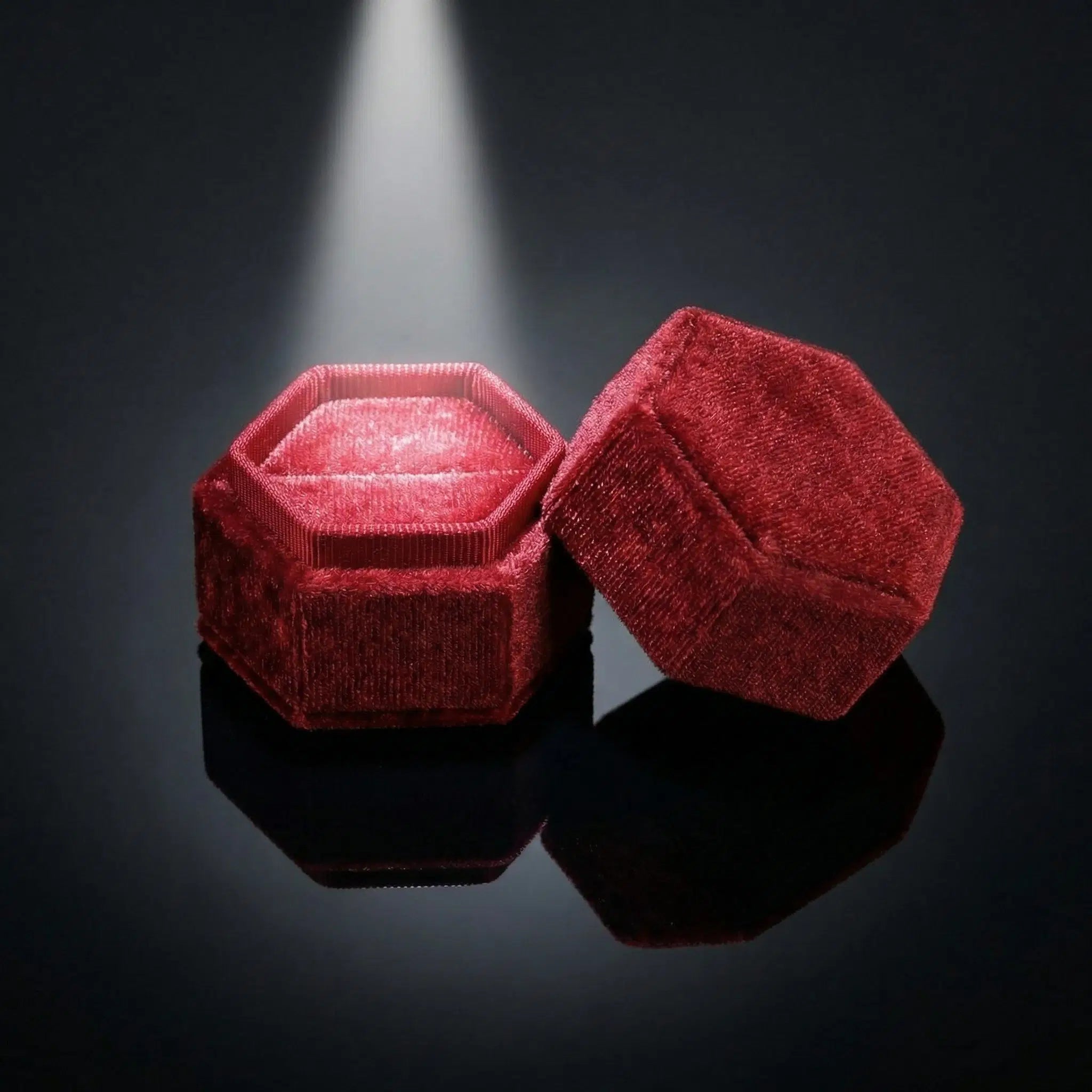 Elegant jewelry box &amp; gift box for proposals