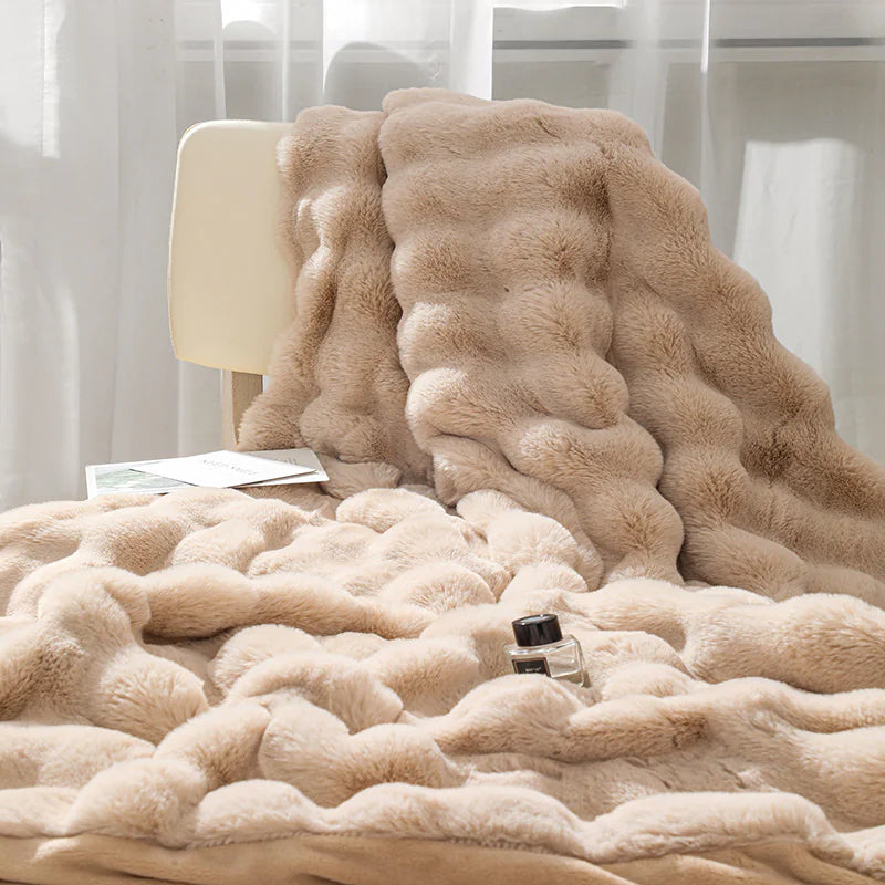 Milk-Flanell Kuscheldecke – Wolkenweicher Komfort & Modernes Design